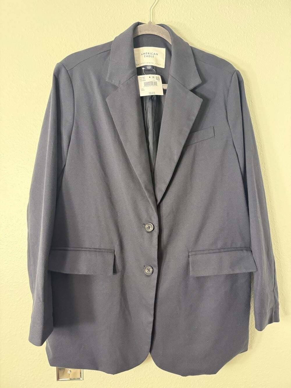 American Eagle Men’s Navy Blazer New With Tags - Size Large